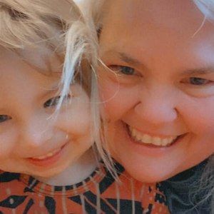 Meet your Posher, Chelie